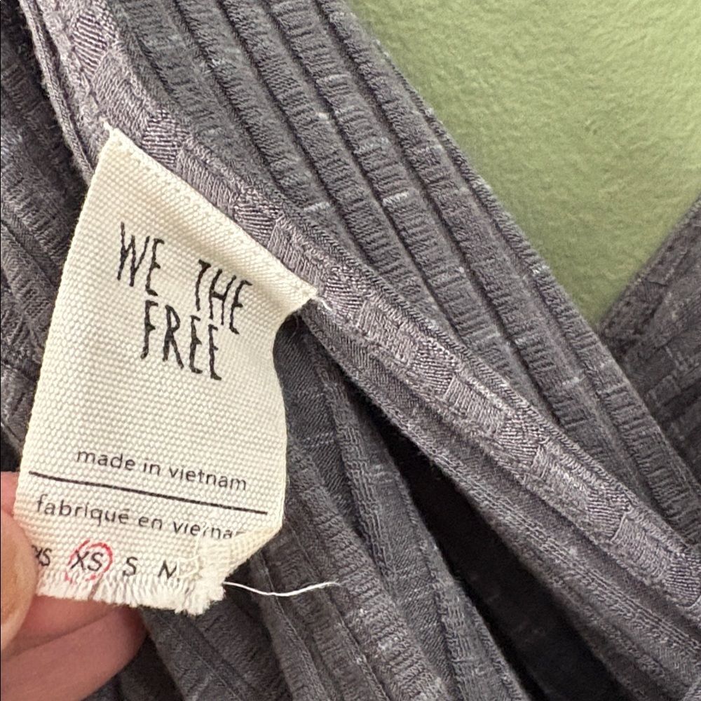 We The Free East Coast Faux Wrap Top Deep V-Neck Open Back Grey Blouse Sz XS - Picture 3 of 5